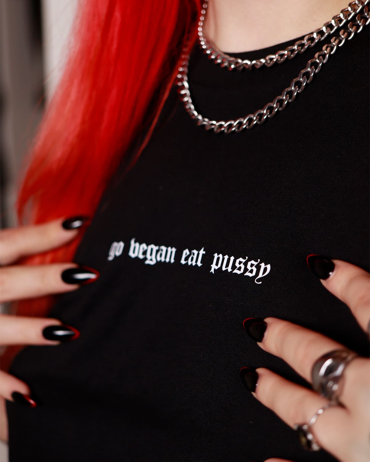 T-shirt "Go Vegan Eat Pussy"